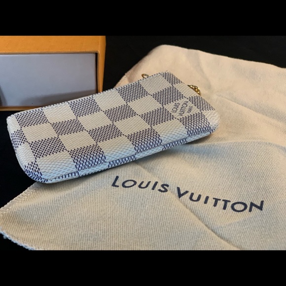 LV BELT CHAIN - Picture 1 of 1